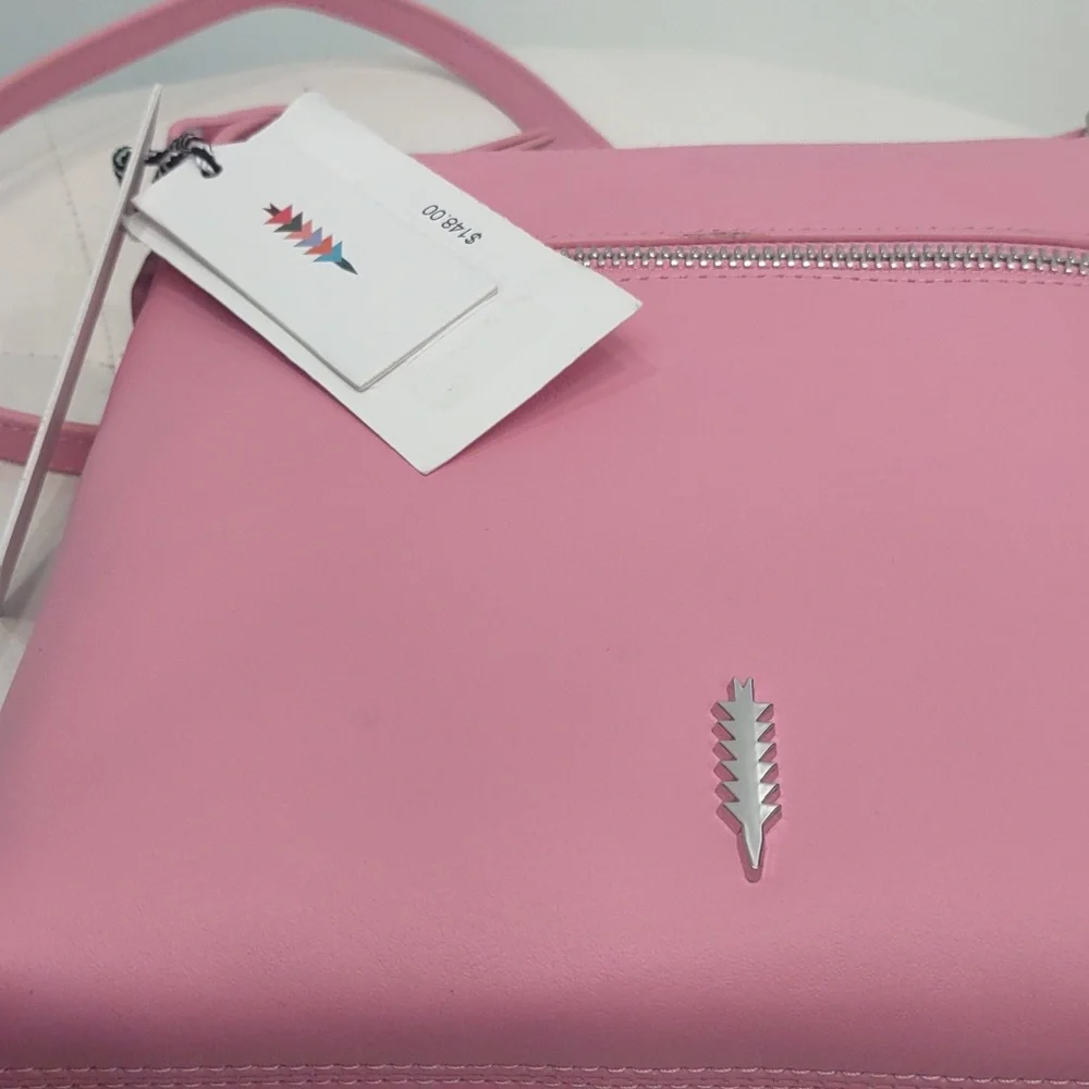 💖Thacker Pink Leather Crossbody Purse Handbag Adjustable Strap Zip Handbag NEW - Picture 9 of 11